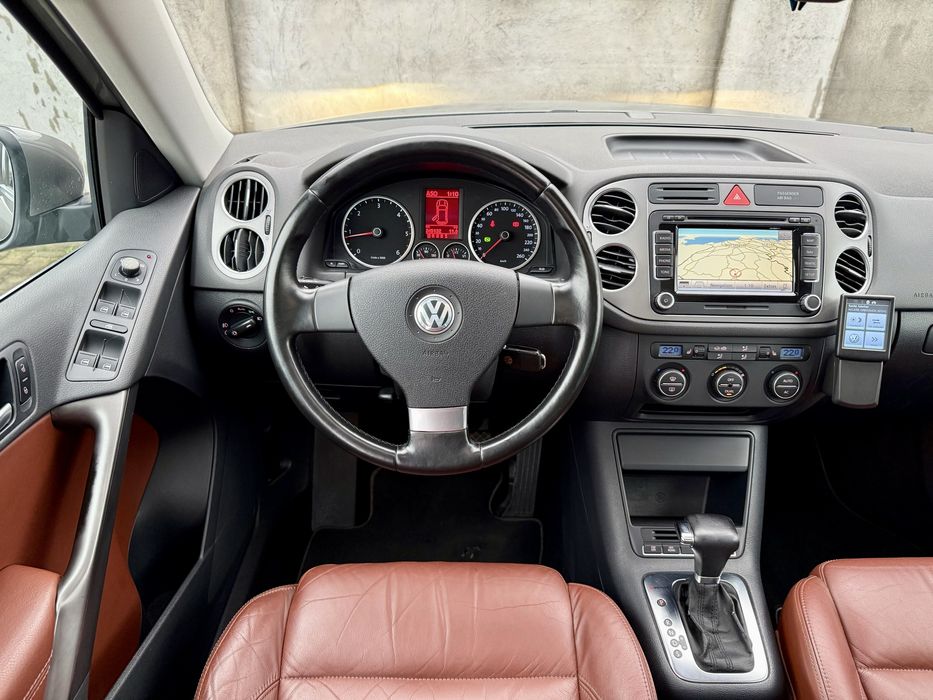 Vw Tiguan 4x4•Euro 5•DSG•Piele•Xenon•Panormaic