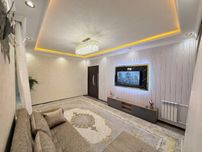Чиланзар 9кв 2хона килинган  квартира сотувга чикди майдони 42м²