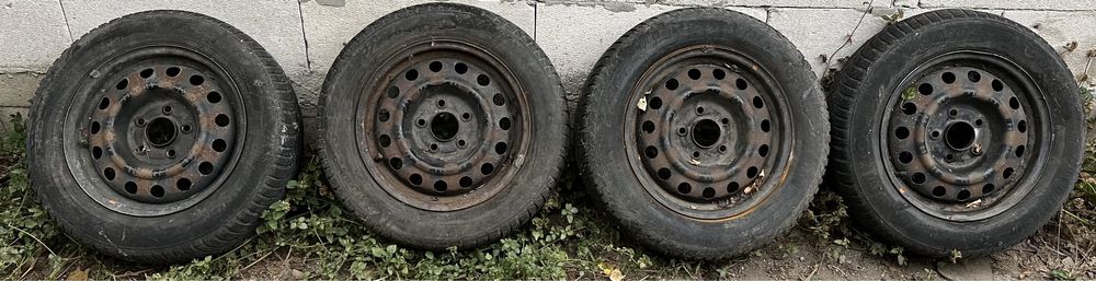 Железни джанти 14 5х100 бонус някакви гуми.