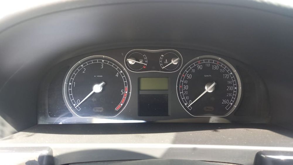 Dezmembrari Renault Laguna 2 Facelift 2.0 dci