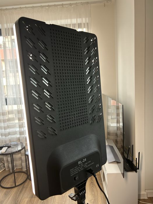 LED студийна лампа с трипод 90W