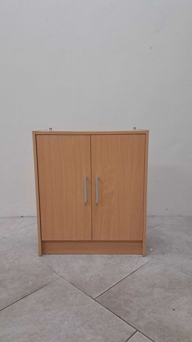 Шкаф 70×30×60 см – отличен за офис или дом