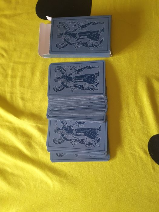 Cărți Tarot ca noi