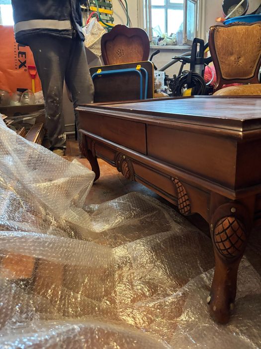 Журнальный столик