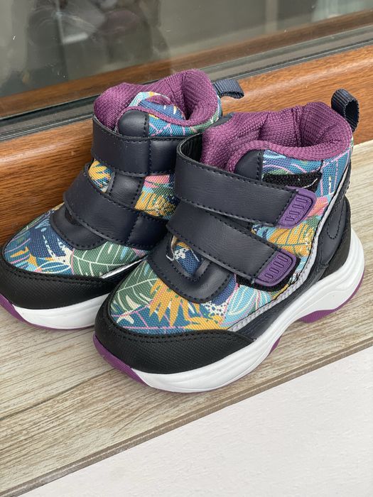 Детски боти за момиче