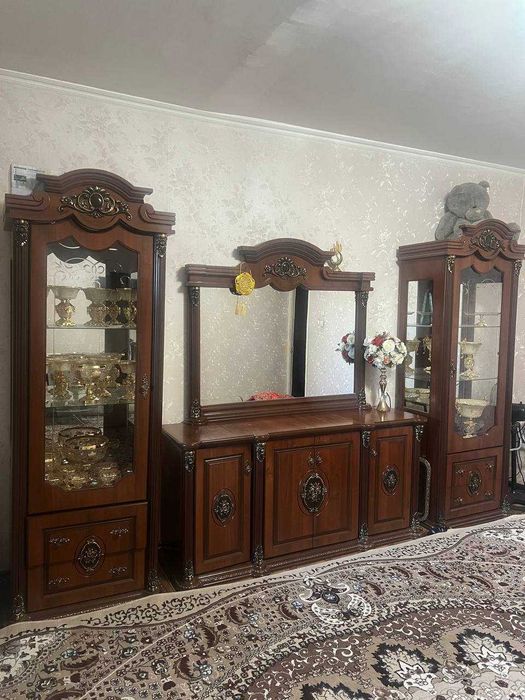 Стенка почти новая