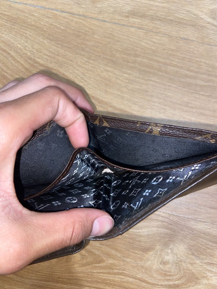 Портмоне Louis Vuitton