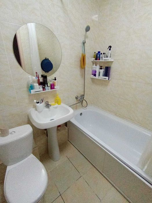 Продается 2 ком кв в мкр Юбилейный