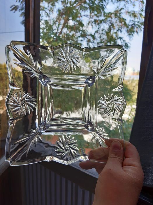 Салатницы 4 шт. пр-во Иран, фруктовница пр-во Россия