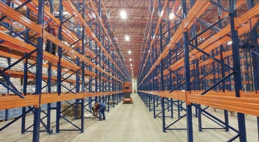 Rafturi metalice de euro paleti dexion