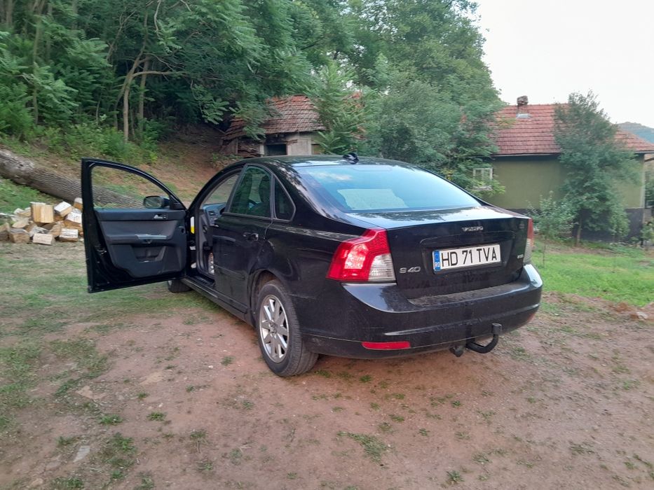 Vând mașină Volvo S40