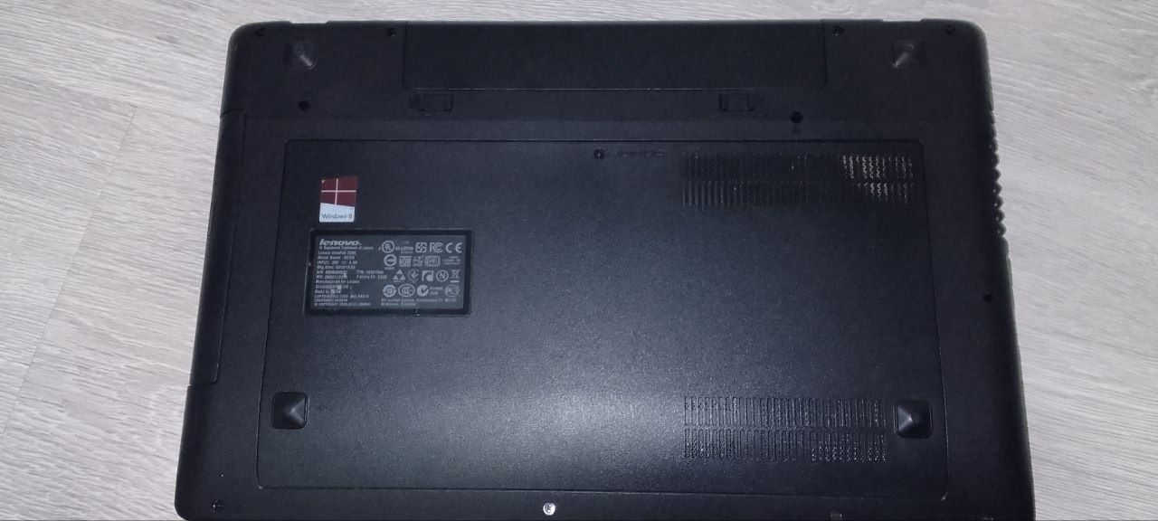 Ноутбук Lenovo (оригинал)