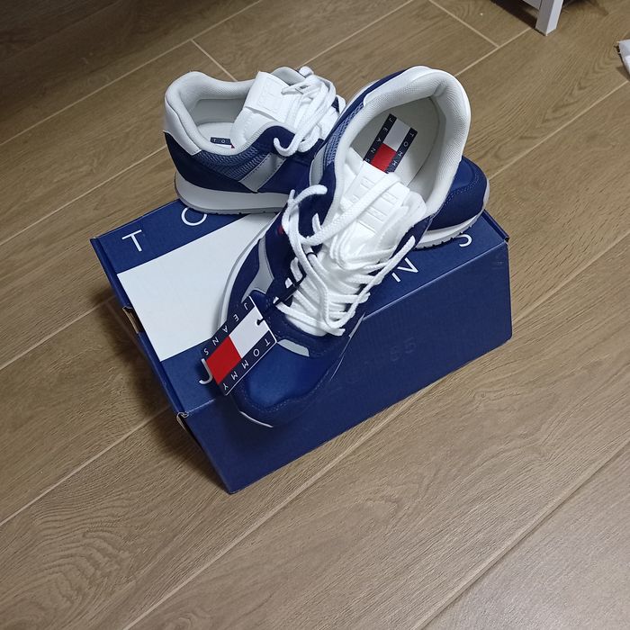 Pantofi sport adidasi tommy hilfiger marime 42 jeans