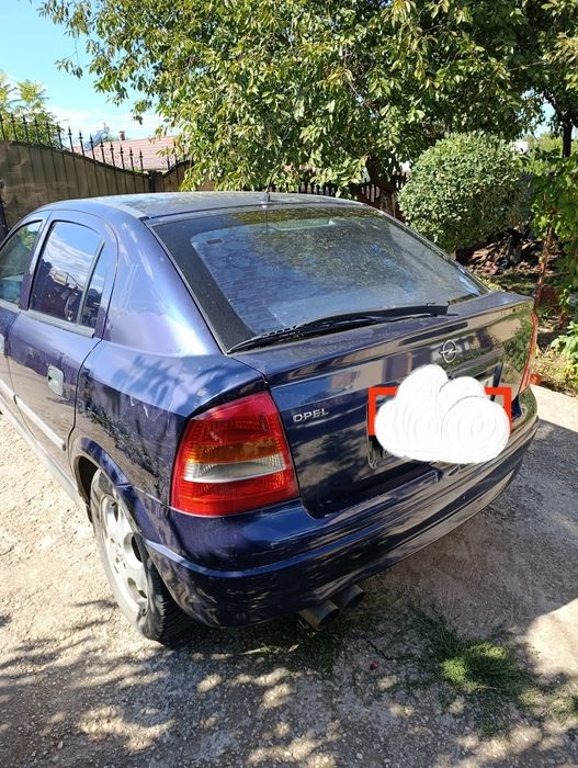 Vând Opel Astra g