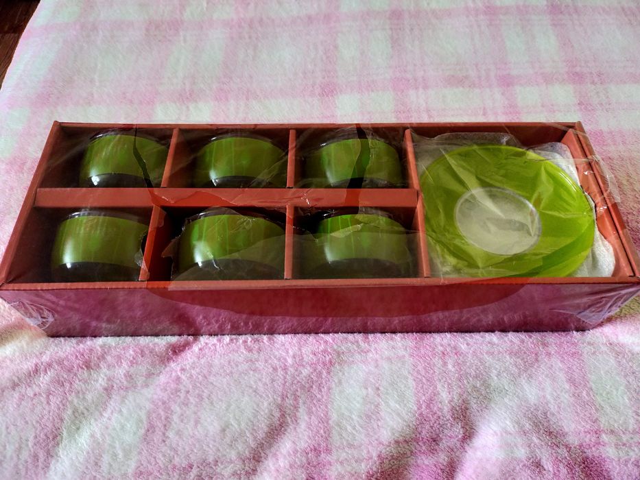 Продам чайный сервиз