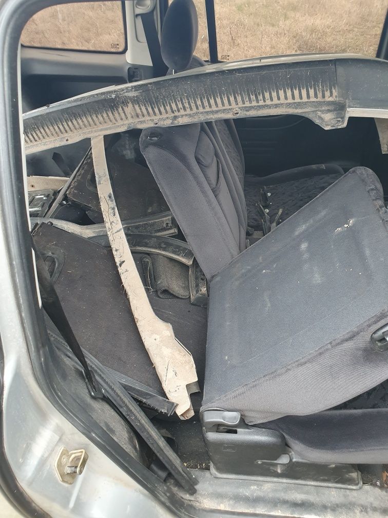 Opel zafira 2.0DTI