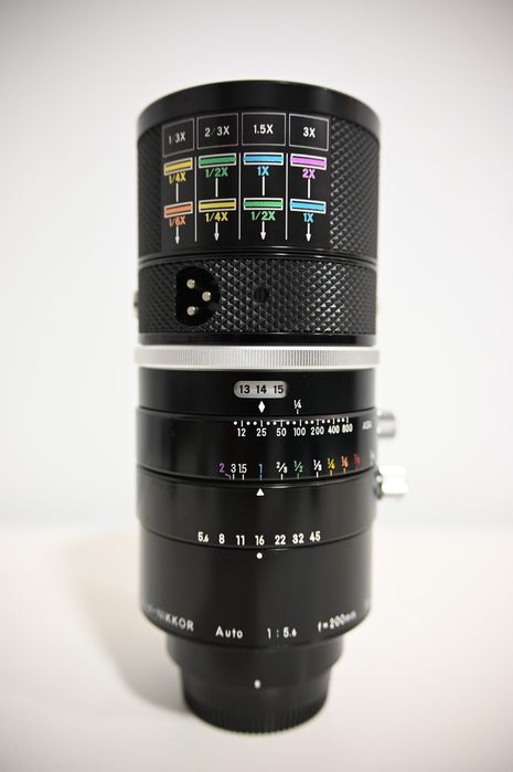 Nikon 200 F5.6 Macro + 6 adaptoare macro + 4 Filtre 52mm