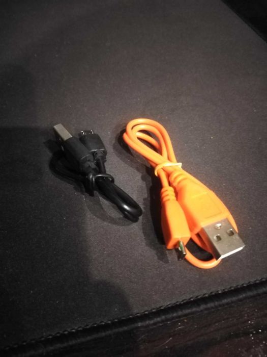 Електронен Vepe със USB кабел