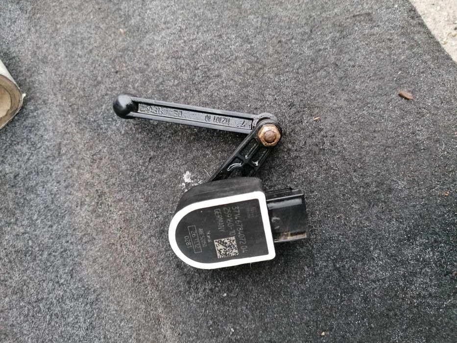 senzor balast nivel faruri  bmw x3 f25 f10 f30
