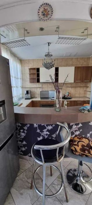 Inchiriere casa moderna cu toate utilitatile.