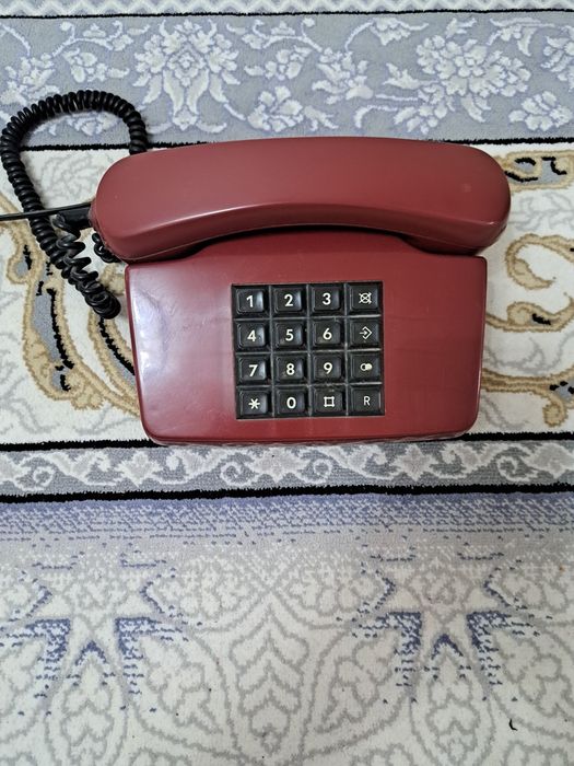 Телефон аппарат сатылады+ интернет модем