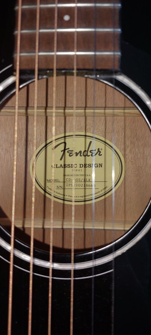 Продам акустическую гитару Fender CD-60S/BLACK6