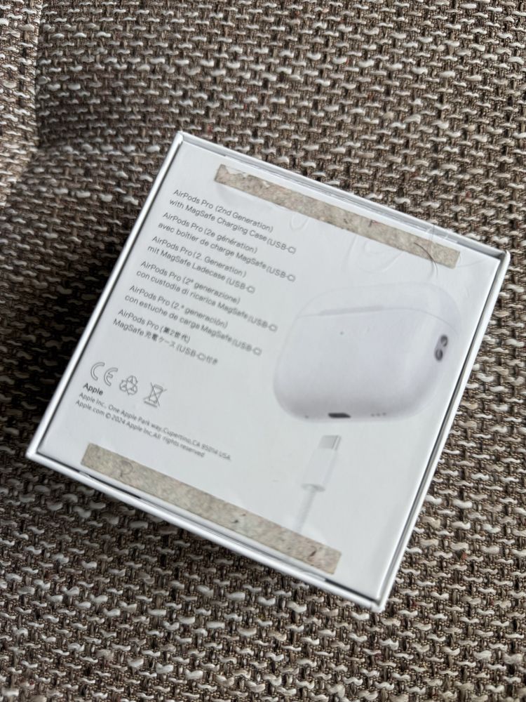 Air Pods Pro 2nd Generation - USB C, 2024