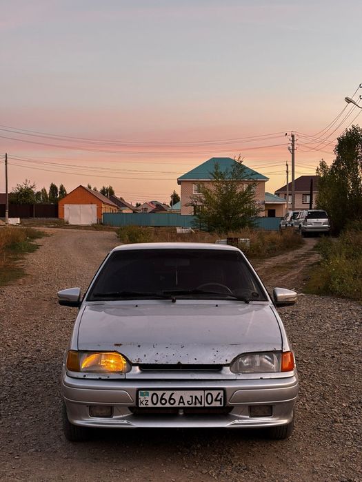 Машина сатылады.