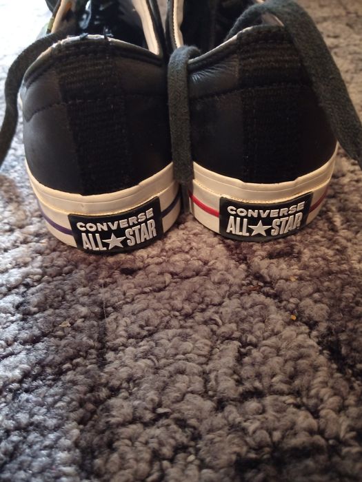 Teniși converse piele mărimea 41 originali în 2 culori ediție limitată