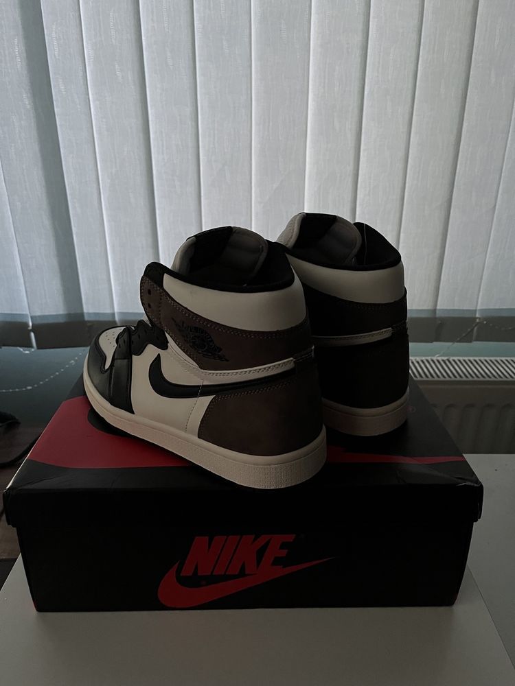 Nike Air Jordan 1 Retro High OG Mocha EU 43/UK 8.5