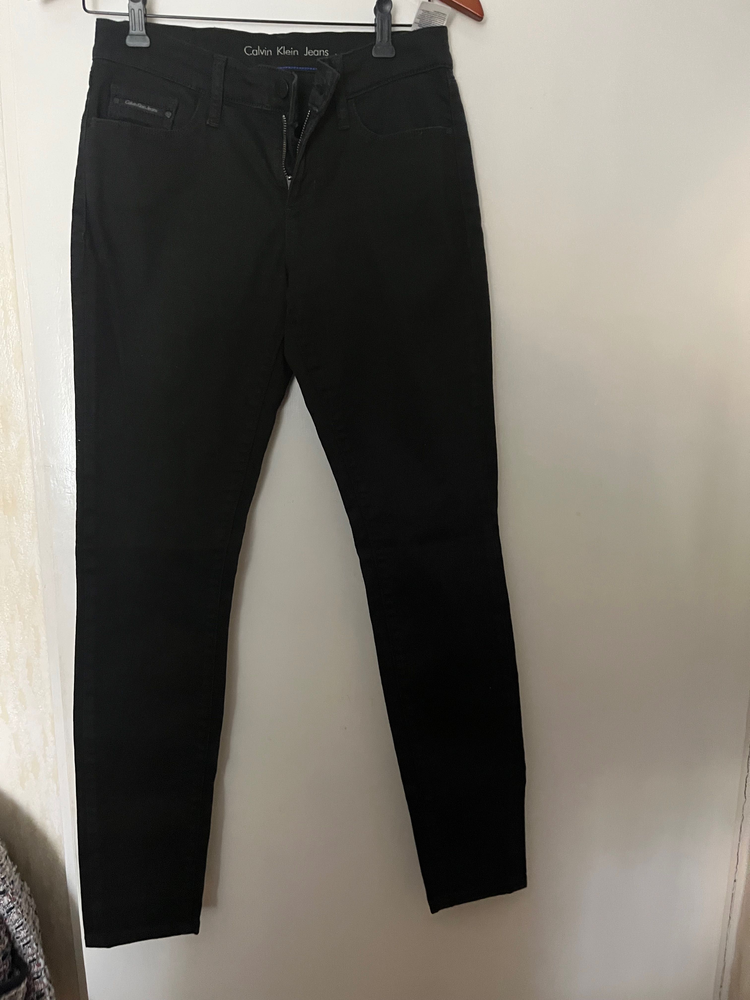 Слим дънки Calvin Klein номер 28