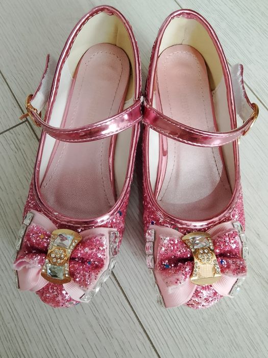 Туфли нарядные 31 размер