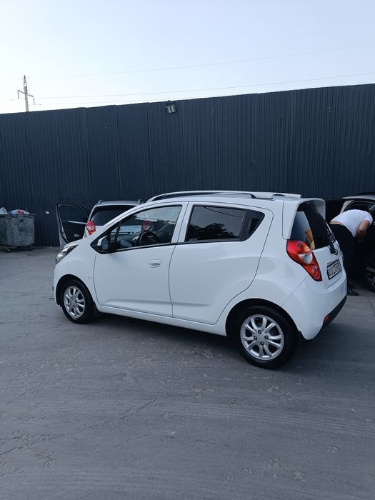 Spark avtomat 2022 benzin 66000 yurgan halol