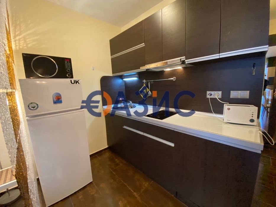 Продава се Едностаен апартамент в Несебър - 40 кв.м за 1413 €/кв.м - Снимка #7