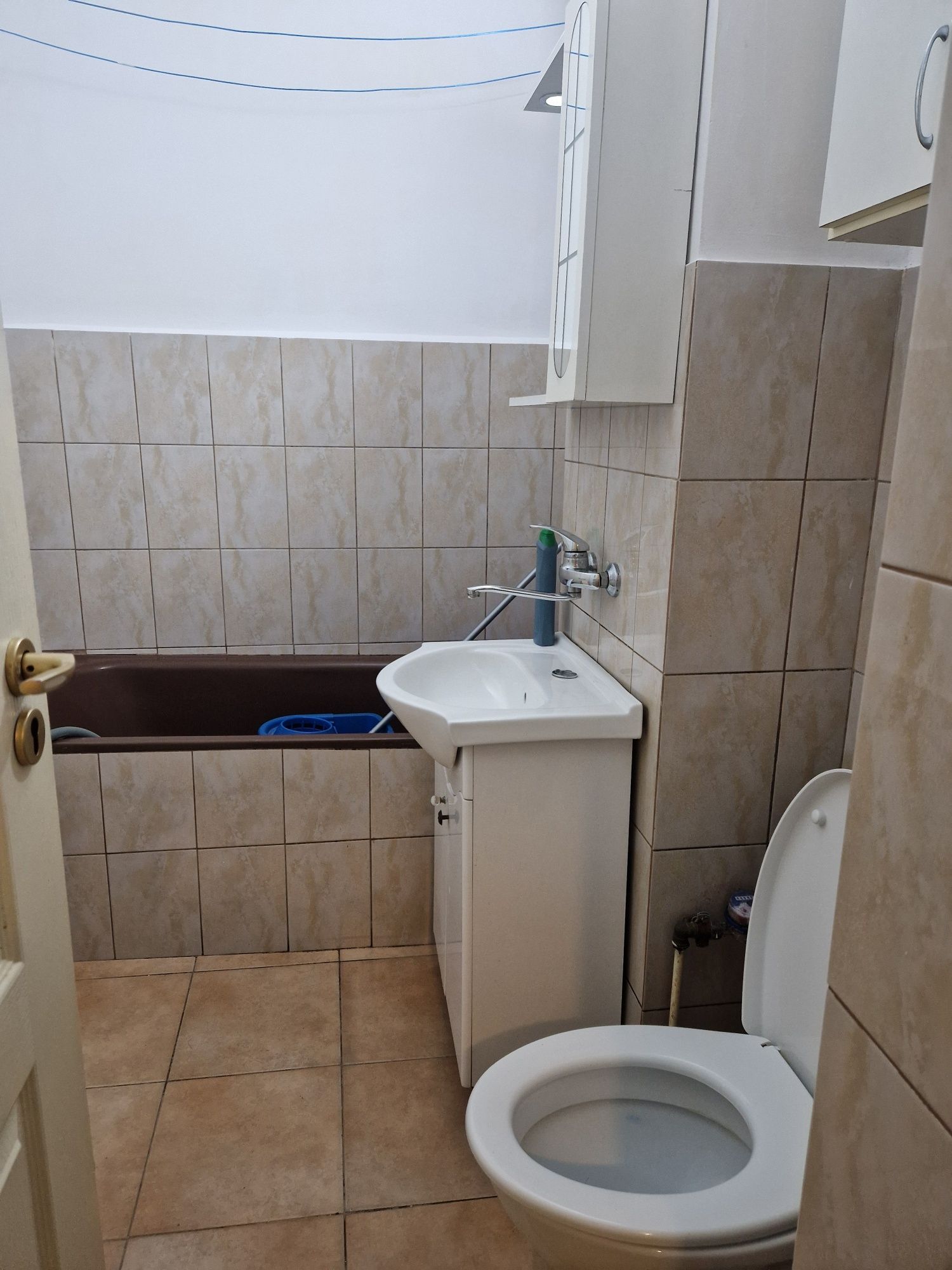 Proprietar închiriez ap 2camere