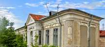 Casă cu farmec interbelic de vânzare în centrul Buzăului