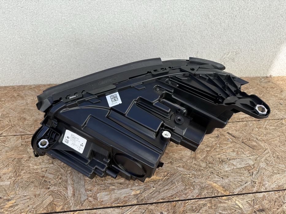 Far dreapta Mercedes E Class W213 Led Original Hella Europa