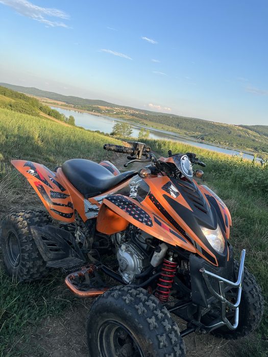 Vând atv 300cc impecabil!!