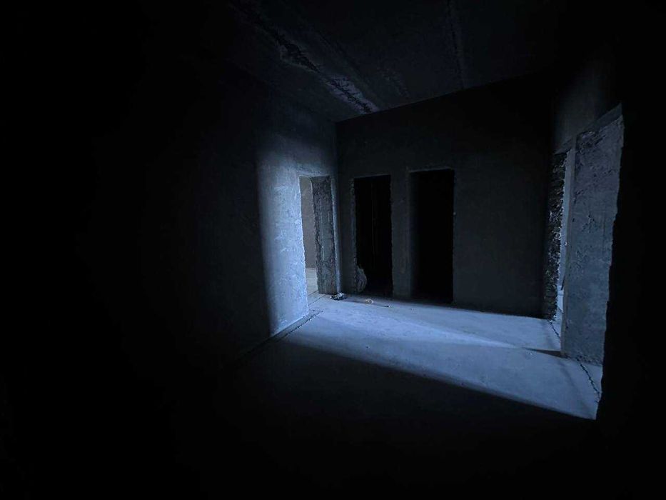 Продаётся 2х комн квартира на 3 этаже Ор-р  5 микрорайон Жомий