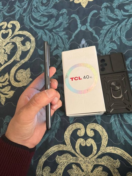 Srochna sotiladi TCL 40XL 6/256GB Orginal Xolati ideal yengide turibdi