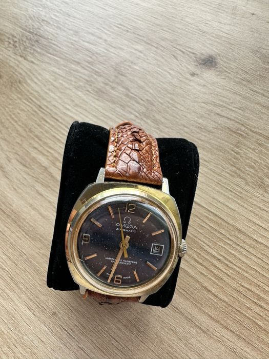 Часовник OMEGA в топ състояние