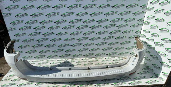 Bara spate Dacia Logan prima generatie (facelift)