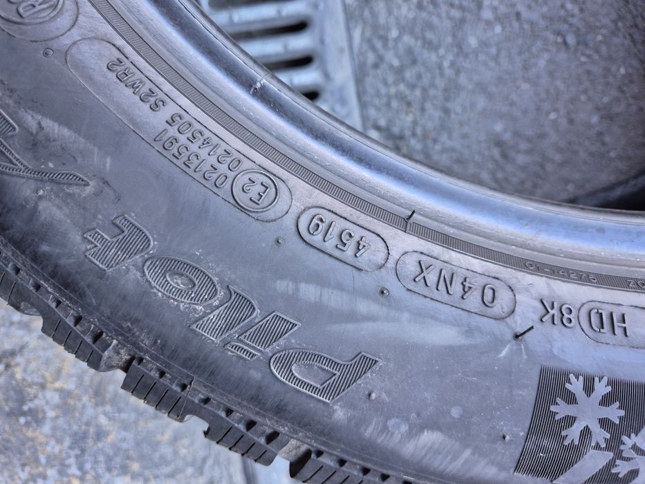 Vând cauciucuri 225/55/17 M+S Michelin//Runflat// dot 2019