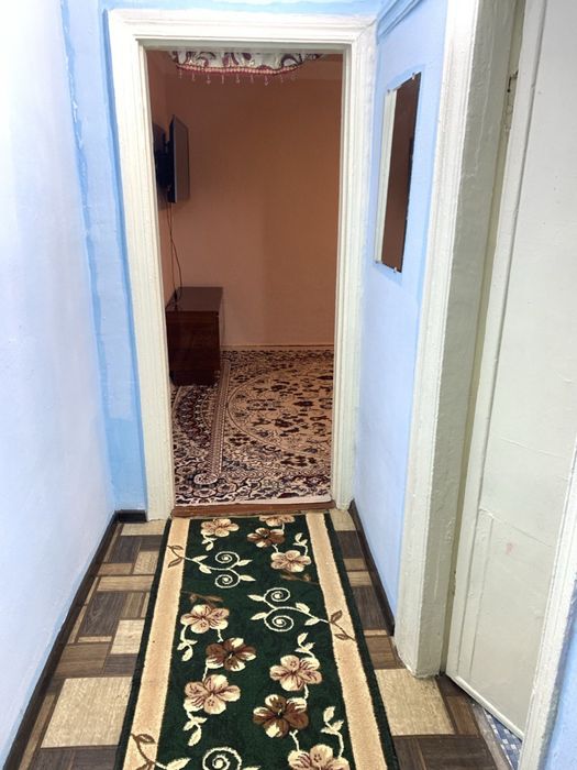 Срочно двухкомнатная 65 квадратов