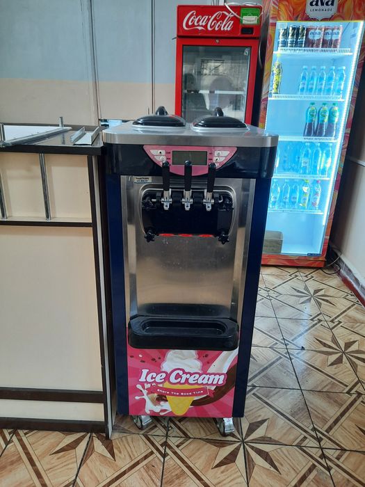 Мороженый апарат