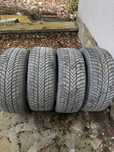 Bridgestone BLIZZAK LM005 265/55/19 DOT 2023