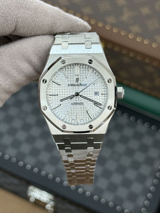 Audemars Piguet Royal Oak 41mm White Dial