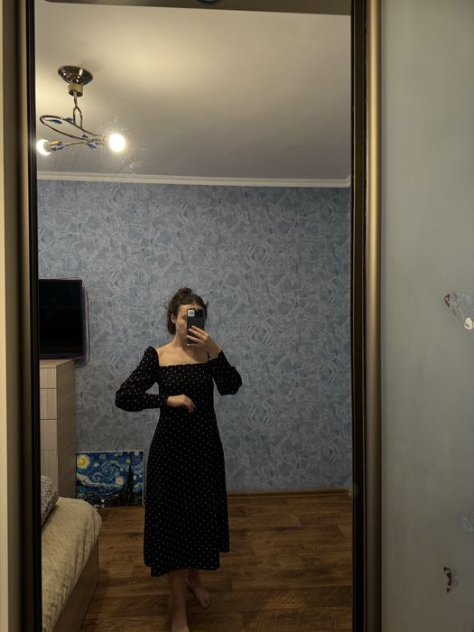 Продам платья вечерние