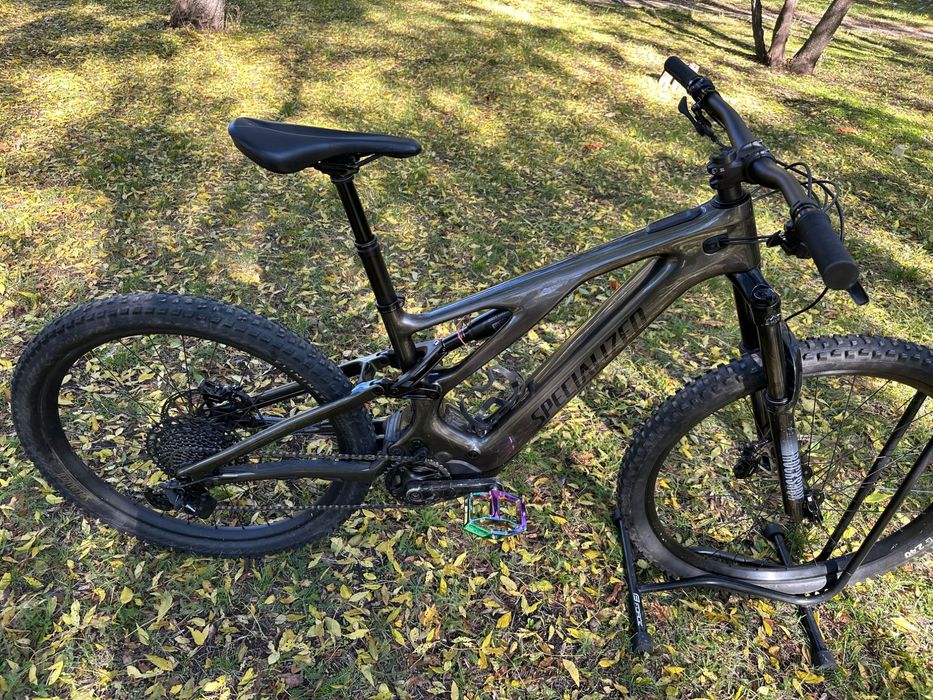 Карбоново електрическо колело Specialized Turbo Levo