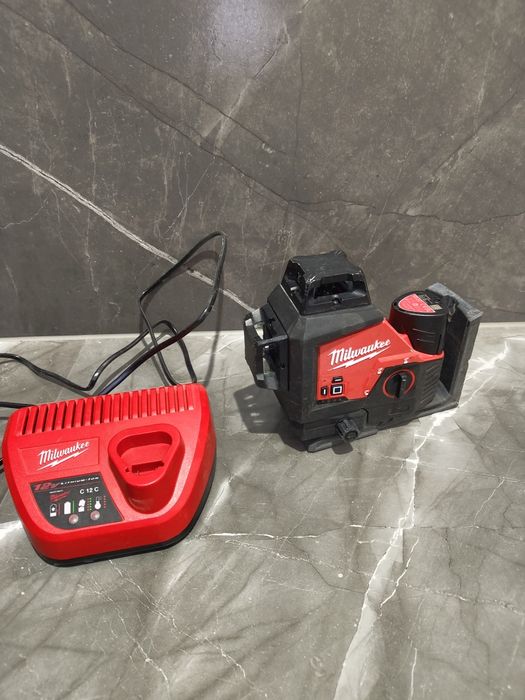 Laser Milwaukee 3PL